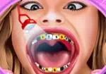Hannah Montana beim Zahnarzt